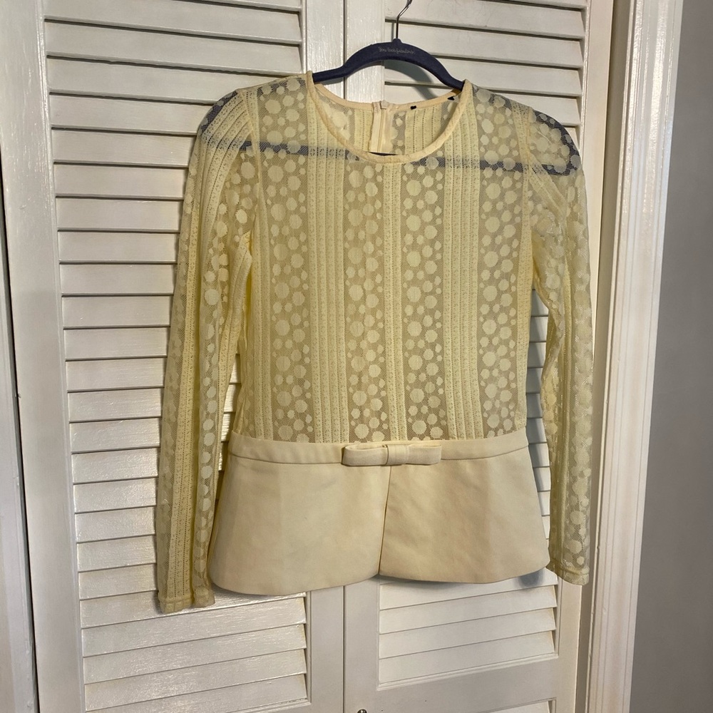 Gracia sheer peplum top medium long sleeve ivory